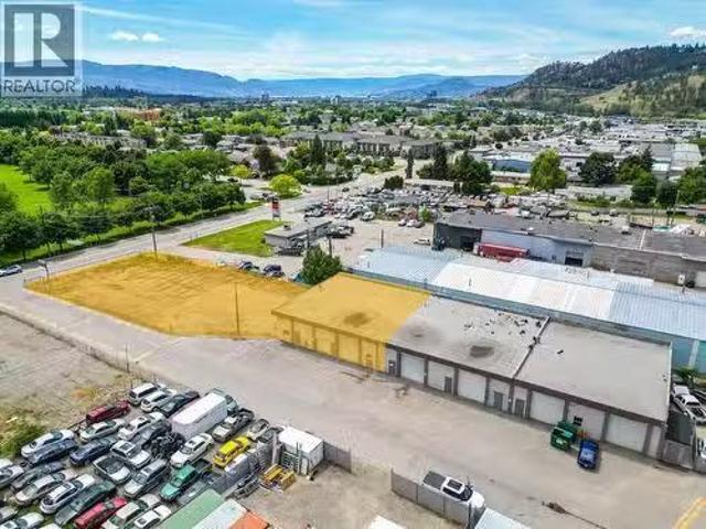 New 880 Leathead Road Unit# 1 & 2, Kelowna, BC, V1X 2J8 comm.