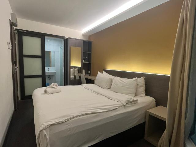 New co living 8 mins to mrt/lrt maluri