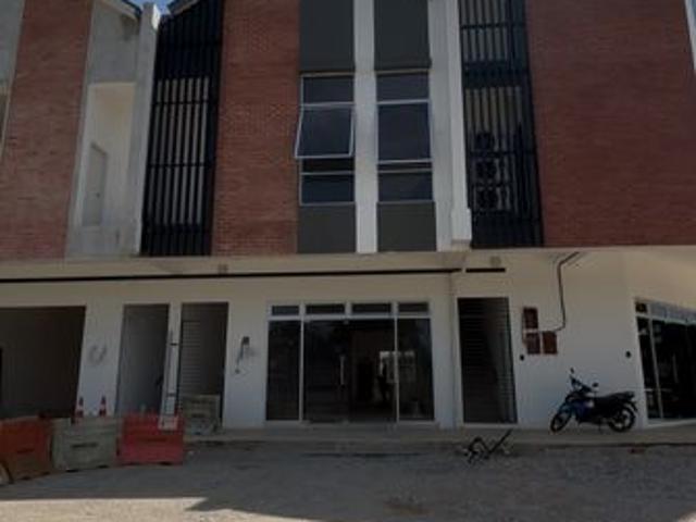 NEW COMMERCIAL PASIR GUDANG