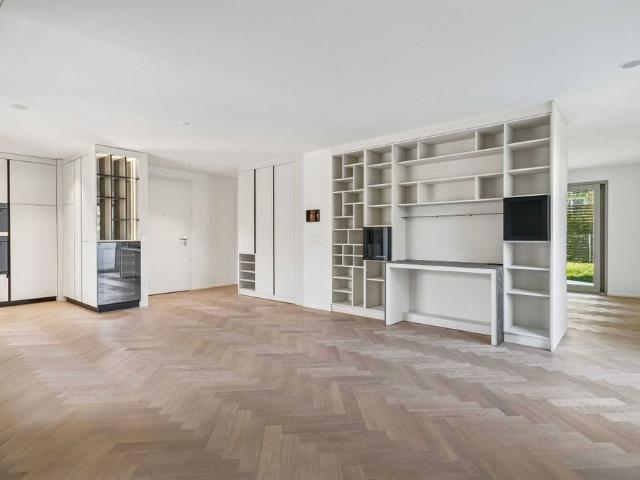 New construction: 2.5 room garden apartment with private outdoor area in Oerlikon