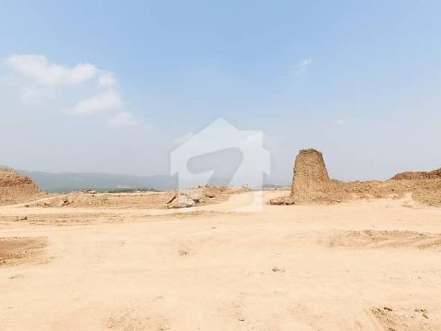 New cda sector c 15 50*90 main double road plot for sale