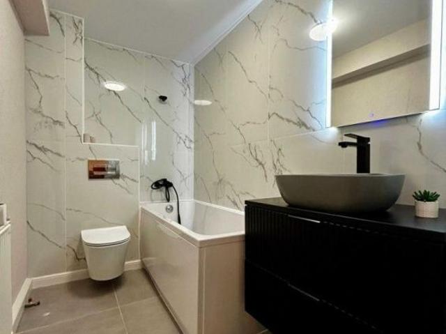 New apartment for rent 3 rooms, 2 bathrooms 2 km UMF Iasi