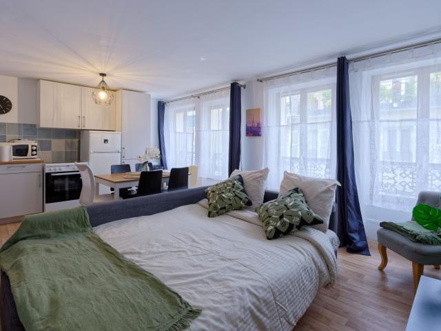 New Apartment · Île Saint Louis · 200m Notre Dame