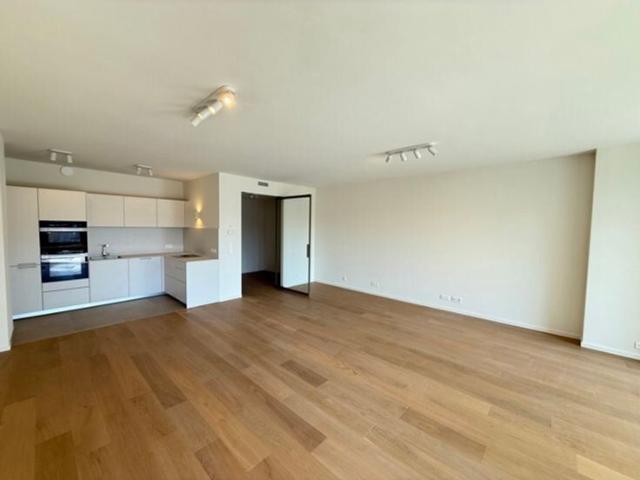 NEW Apartment in immediate proximity to Montgomery