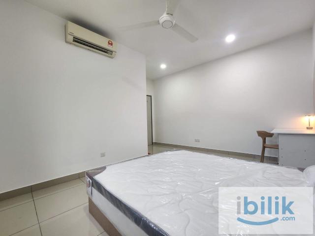 NEW Awesome Master Bedroom for RENT @ Seksyen 22 Shah Alam