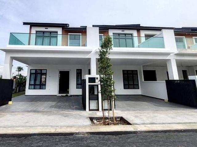 NEW Bachang Residence 2 storey Terrace Gated guarded Melaka tengah