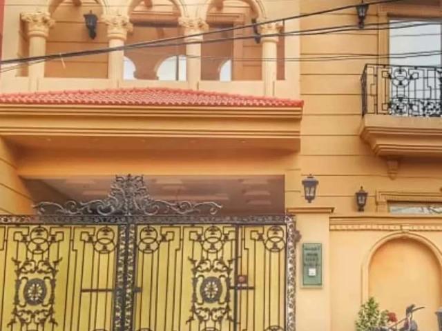 New Beautiful home Prime location Panjab housing society pia Lahore Johar Town ID 54797
