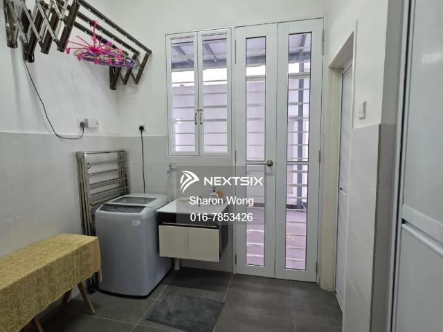 New Block Coner Lot Near Lrt Station Below Market Price