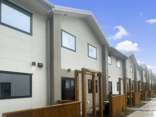 new brighton, 1 bedroom