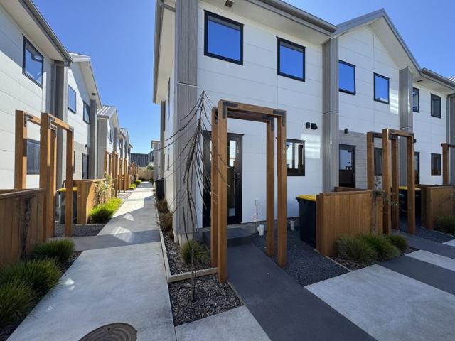 new brighton, 1 bedroom