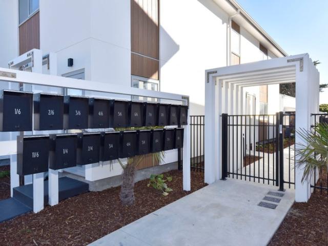 new brighton, 1 bedroom