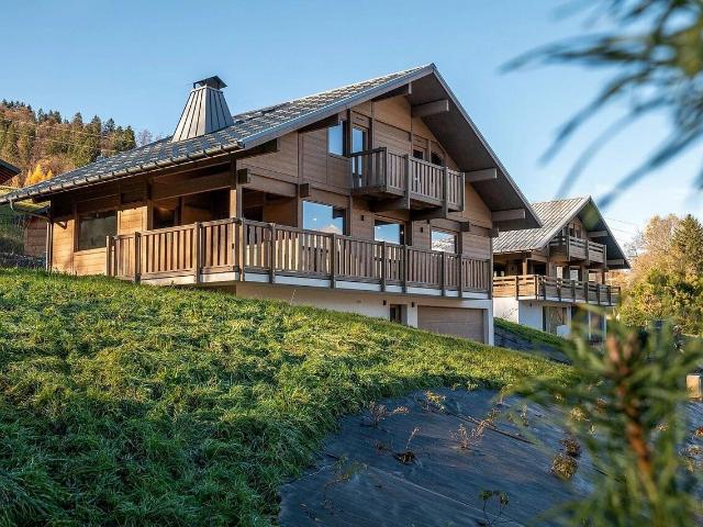 Brand New 5 Bedrooms 5 bathrooms Chalet with Sauna, Private Garden and Direct Ski in Ski out ? Saint Gervais, Panoramic Mont Blanc View