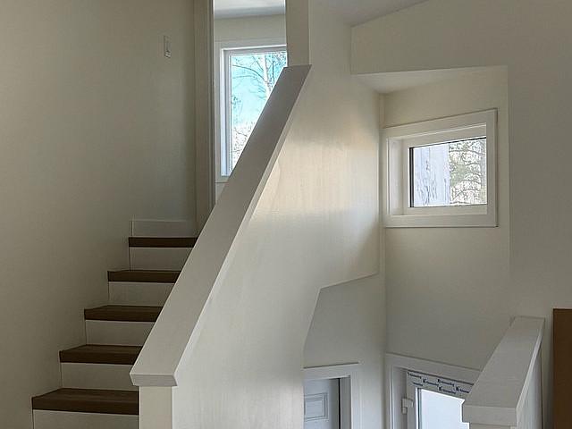 New Build Bi level Home For Rent