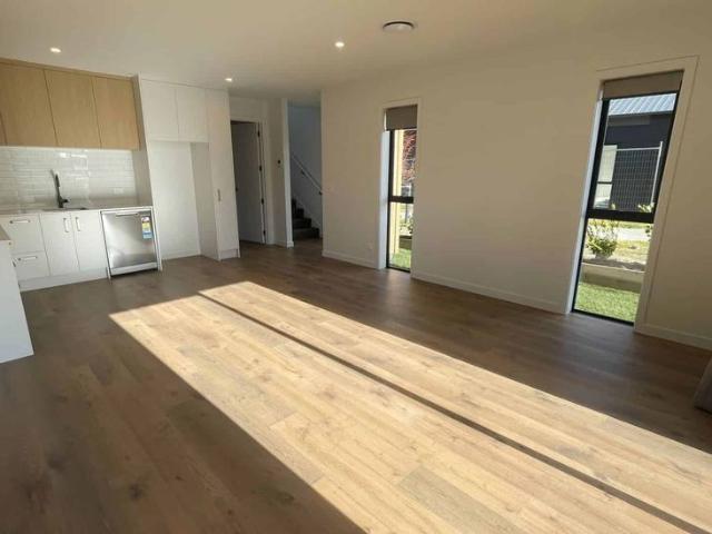 New build in Wooing Tree