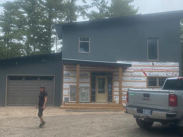 New Build, Luskville 2.3 Acres, Private, River Access