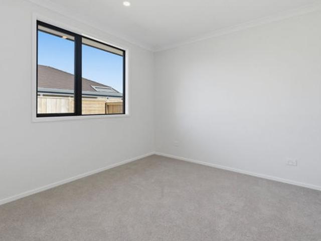 New build, prime location
