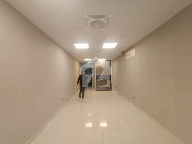 New Building Main Round About Located 418 Sqft Office Available On Rent In I 8 Markaz