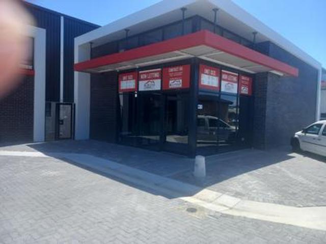 new built warehouse space to let in.
