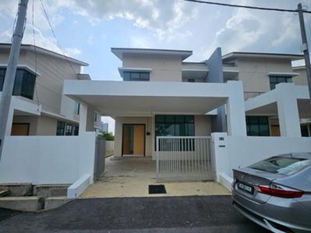 New Double Storey Semi D at Kg Tengah Kuantan