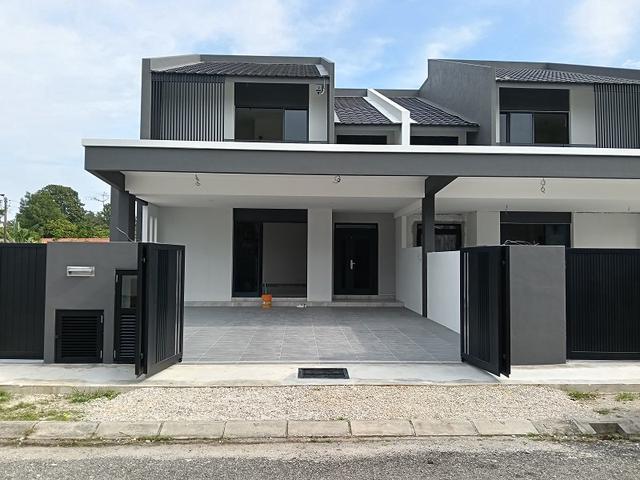 New Double Storey SemiDetached House at Taman Sinfar Ipoh
