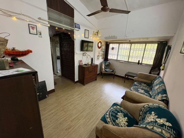 New Dindoshi Giriraj CHS 1 Bedroom 450 Sq. Ft. Apartment in Goregaon East Mumbai Listing ID: #10394