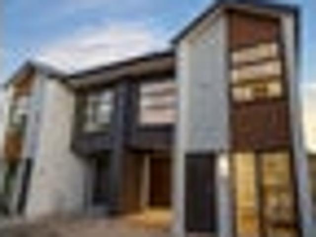 NEW + FREEHOLD + 4 BDRM DUPLEX