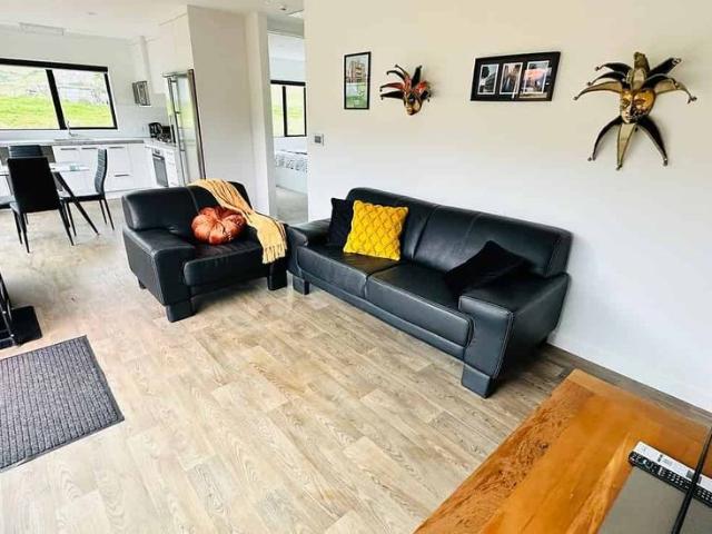 New freestanding dwelling ready to move in