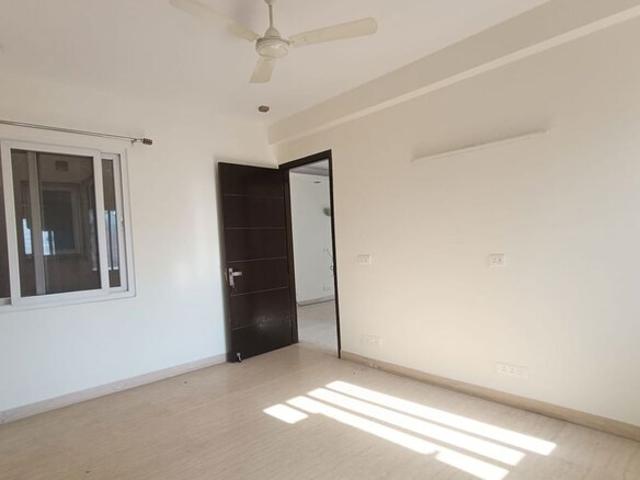 New Friends Colony 4 Bedroom 500 Sq. Yd. Builder Floor in New Friends Colony Delhi Listing ID: #9994