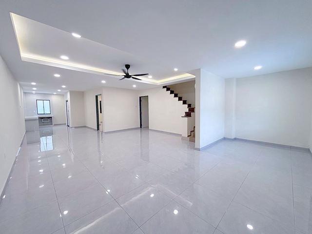 New Fully Renovated Skudai Jln Hang Kasturi 7 Unblock Double Storey