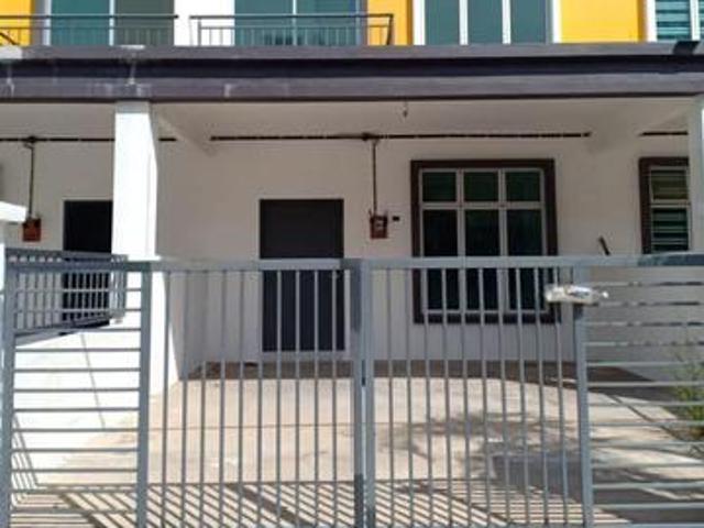 NEW HOUSE Double Storey Terrace Durian Tunggal