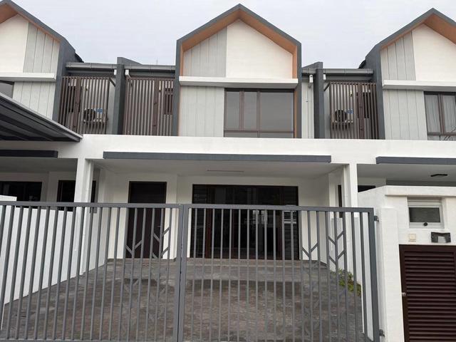 New House Double Storey Terrace Serenia Anisa Kota Warisan Sepang