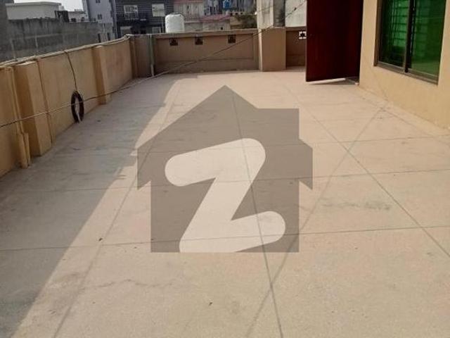 New house for rent g 13
