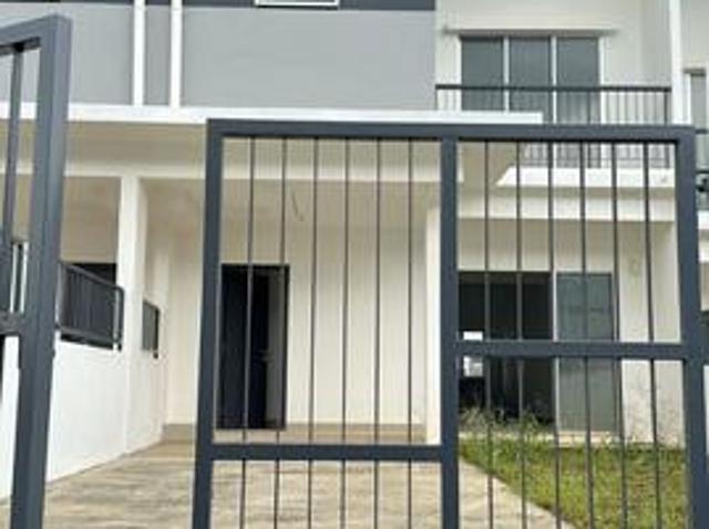 New House Taman Puncak Warisan Felda Andak