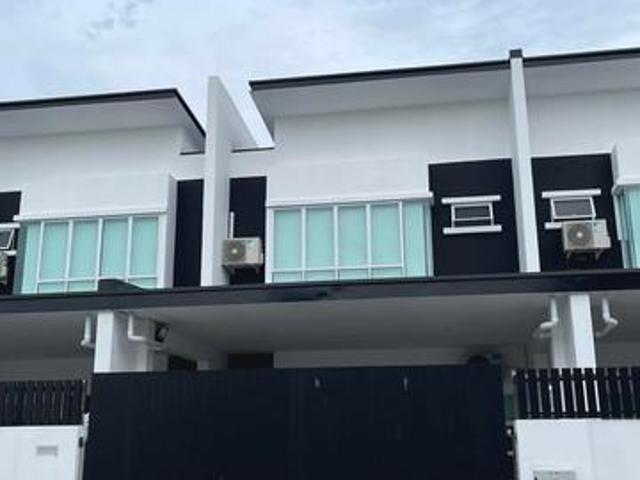 NEW Highfield Batu Kawa House for Rent Free Cleaning Movein Ready
