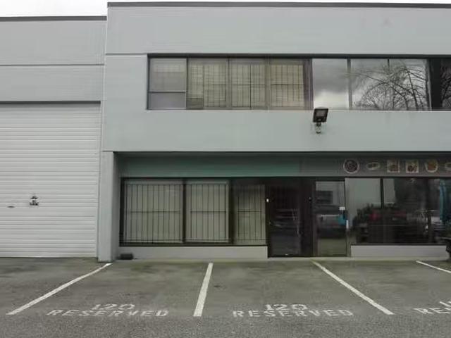 Just in! Industrial for lease in Richmond, Richmond, 120 1211.