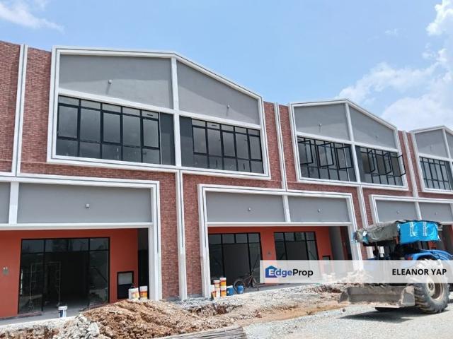 New Shop Lot in Bloc 7 Ground Floor Setia Eco Glades For Rent