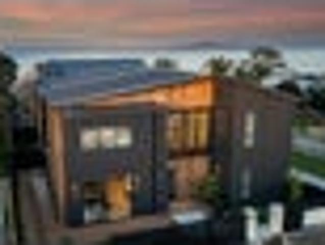 New Luxury Coastal Living –Exceptional.