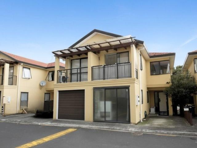 new lynn, 4 bedrooms