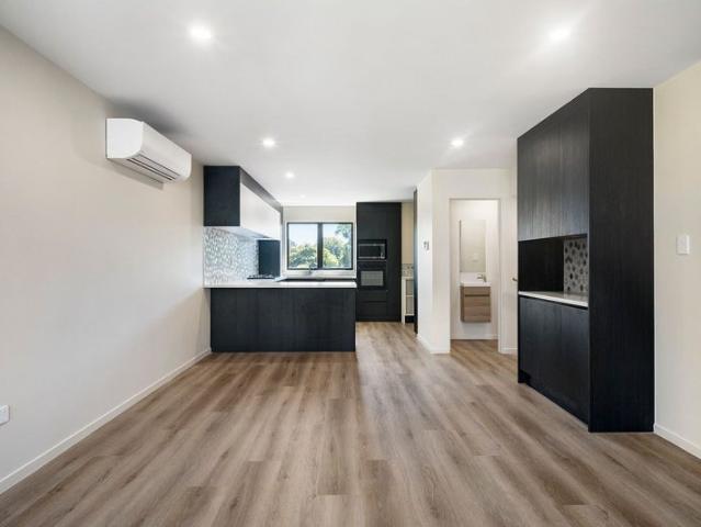 new lynn, 4 bedrooms