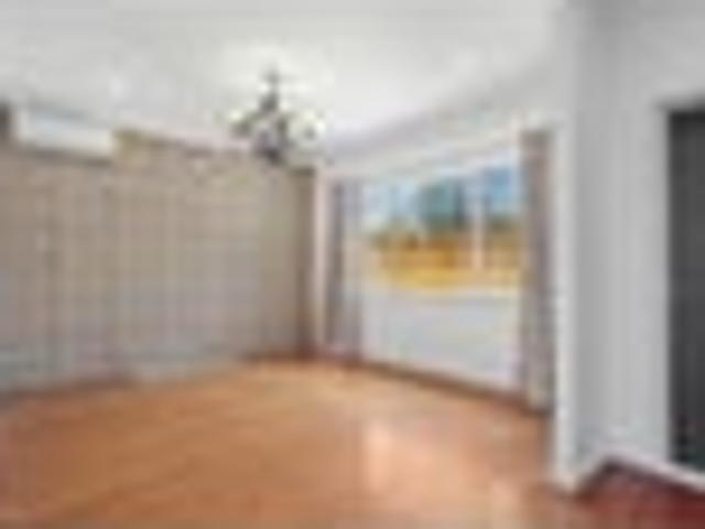 New Lynn, 4 bedrooms, $750 pw