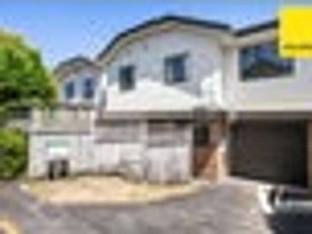 New Lynn, 4 bedrooms, $730 pw