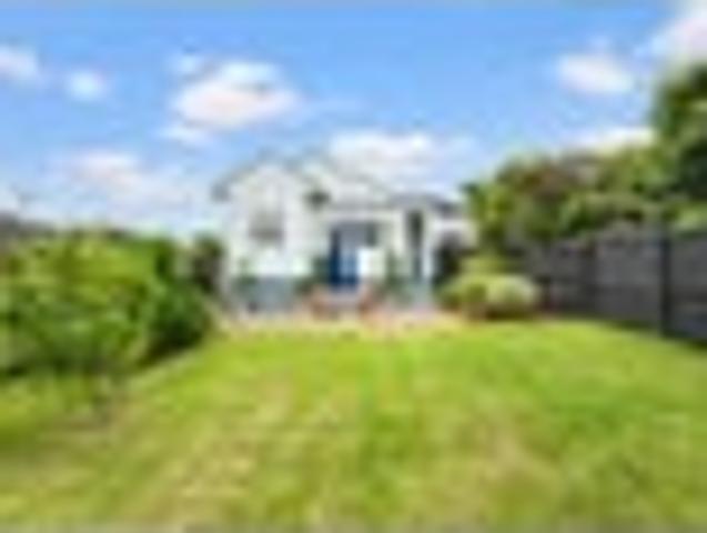 New Lynn, 4 bedrooms, $800 pw