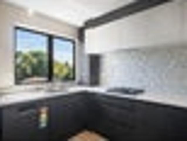 New Lynn, 4 bedrooms, $820 pw