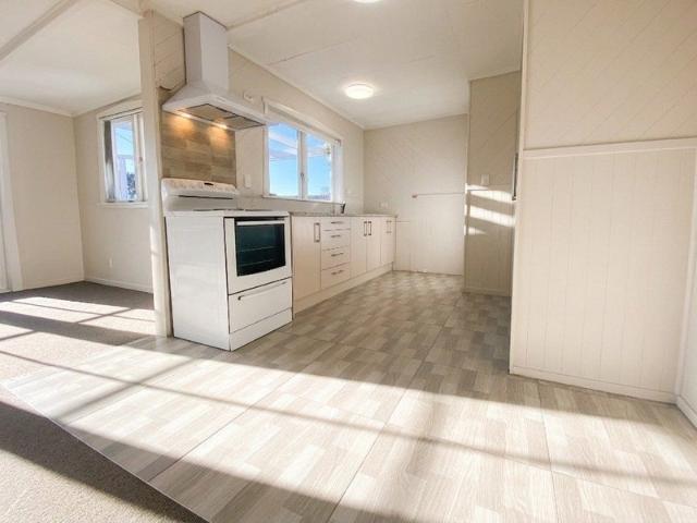 new lynn, 4 bedrooms
