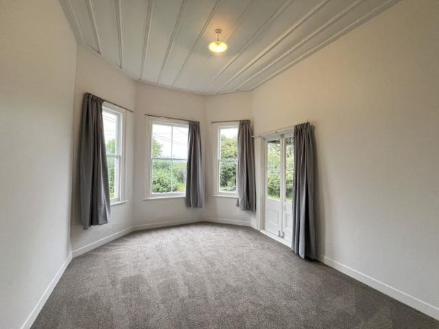 new lynn, 1 bedroom