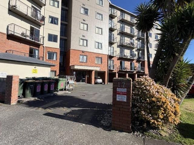 new lynn, 1 bedroom