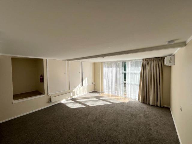 new lynn, 1 bedroom
