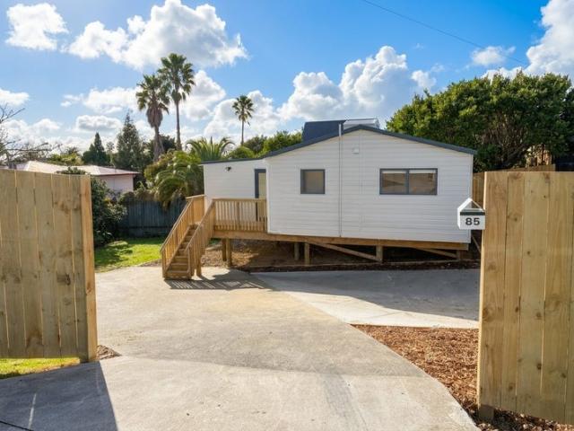 new lynn, 2 bedrooms