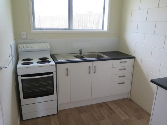 new lynn, 2 bedrooms