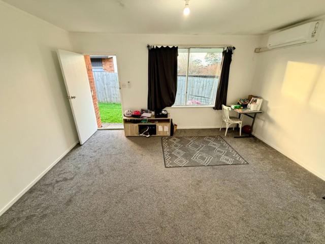 new lynn, 2 bedrooms
